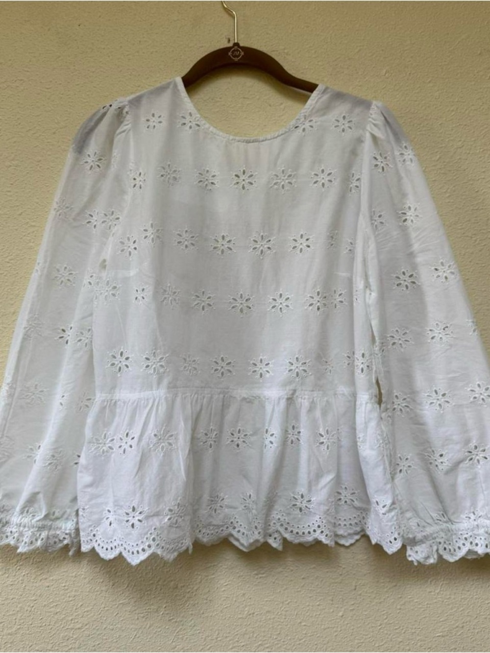 Madewell White Eyelet keyhole Peplum Top - Picture 5 of 9